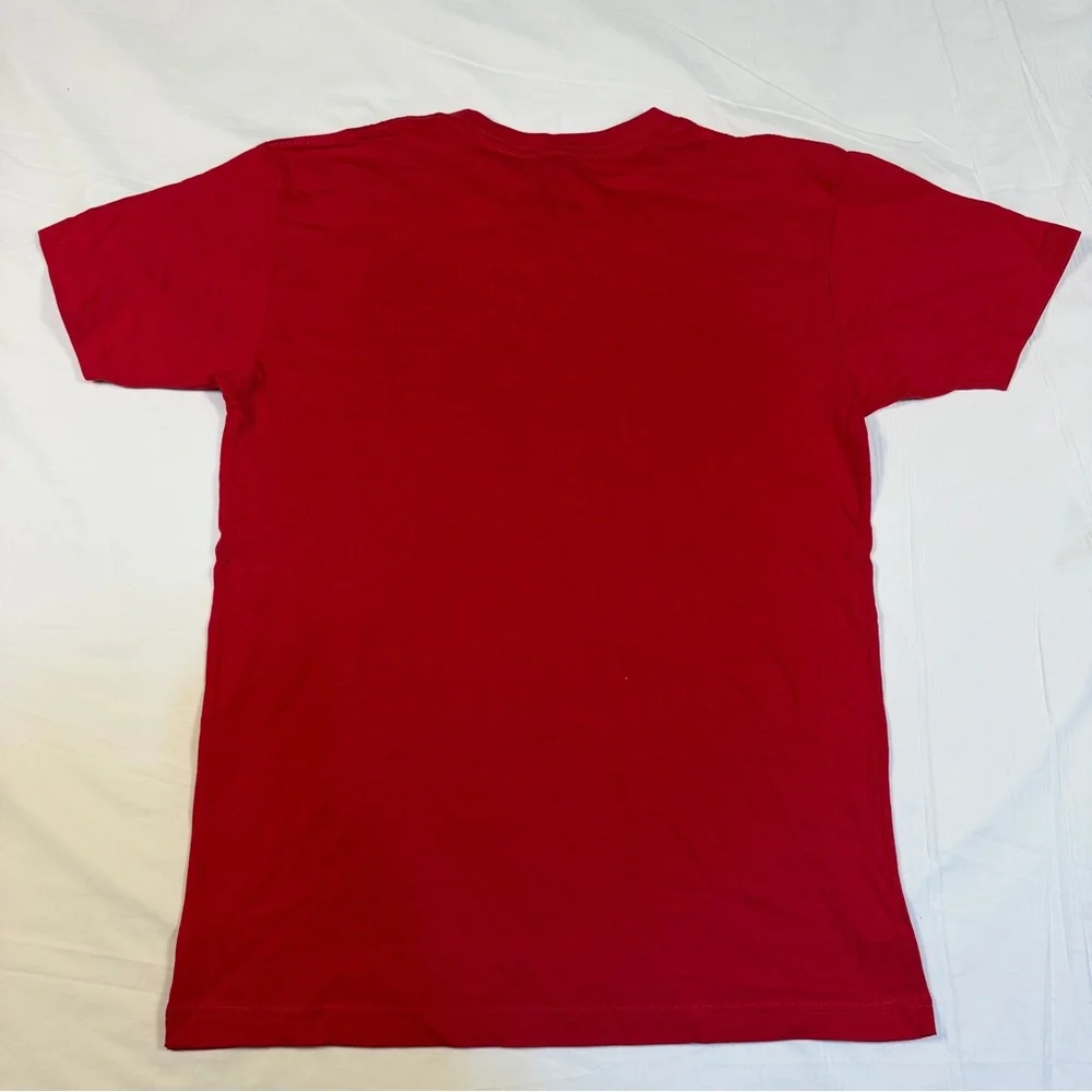 Bucees Shirt Unisex Small Red Yellow Beaver Logo Short‎ Sleeve Casual NWT - Picture 3 of 6